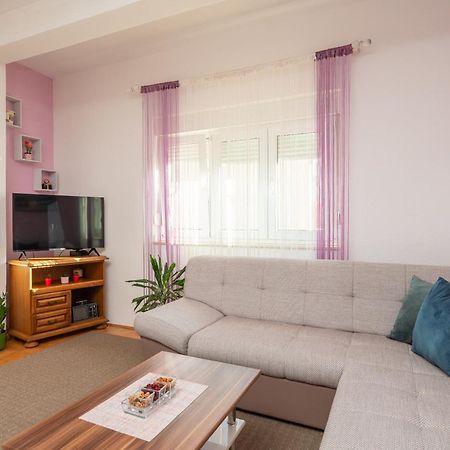 Seaside Holiday Home Jelica Stanici Luaran gambar
